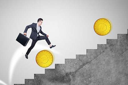 美联储投资黄金期货，金价走势解析